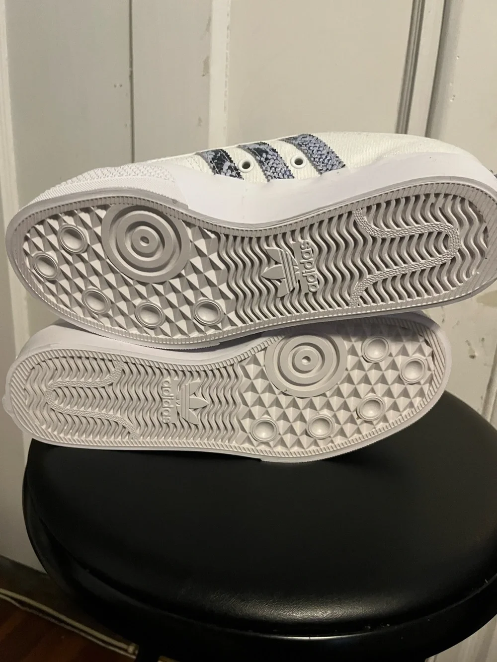 🔥$30 OFF!🔥New Women’s Adidas Nizza White Sneakers